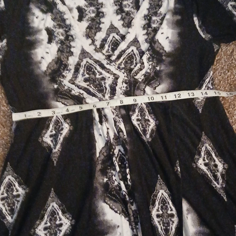 Soma womens black and white abstract pattern wrap midi dress size large - Picture 11 of 12